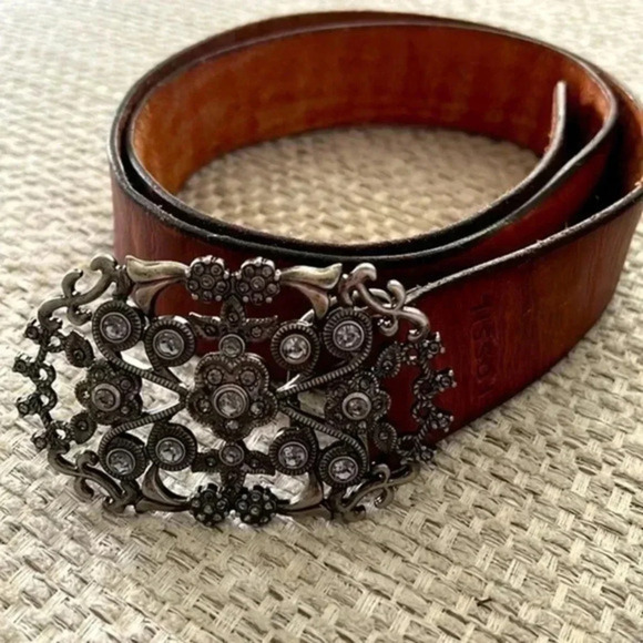 Fossil brown leather belt size M - Picture 1 of 7